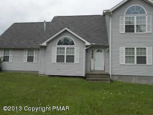 304 Lakefield Terrace, Reeders, PA 18352