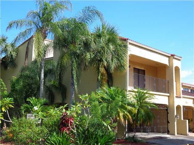 3557 ESTEPONA AV # 25-B-1, Miami, FL 33178