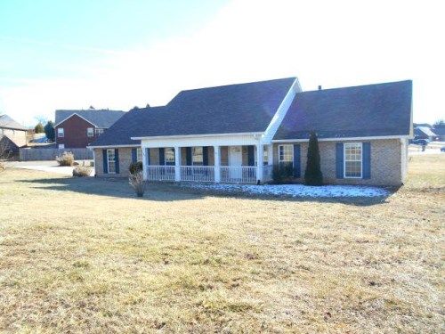 1801 Andy Ln, Maryville, TN 37803