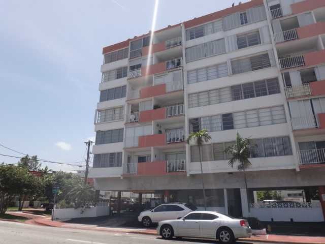 8000 Harding Ave Apt 4b, Miami Beach, FL 33141