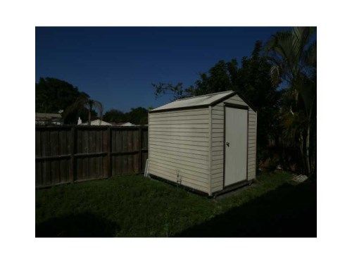 1007 S 24, Hollywood, FL 33020