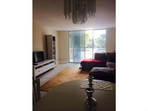 2801 NE 183 ST # 215W, North Miami Beach, FL 33160