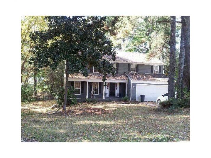 576 Aberdeen Drive, Stone Mountain, GA 30083