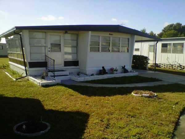 13225 101st St, Largo, FL 33773