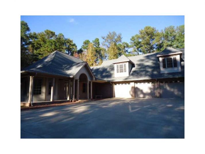 145 Waters Edge Drive, Eatonton, GA 31024