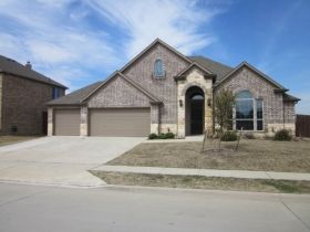 2265 Gulfstream Dr, Little Elm, TX 75068