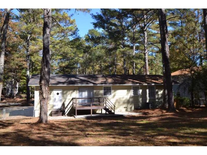 8929 Ashwood Drive, Stockbridge, GA 30281