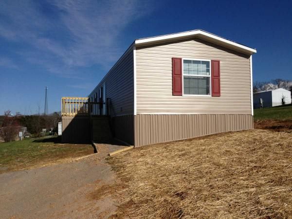 430 Seaton Way, Clinton, TN 37716