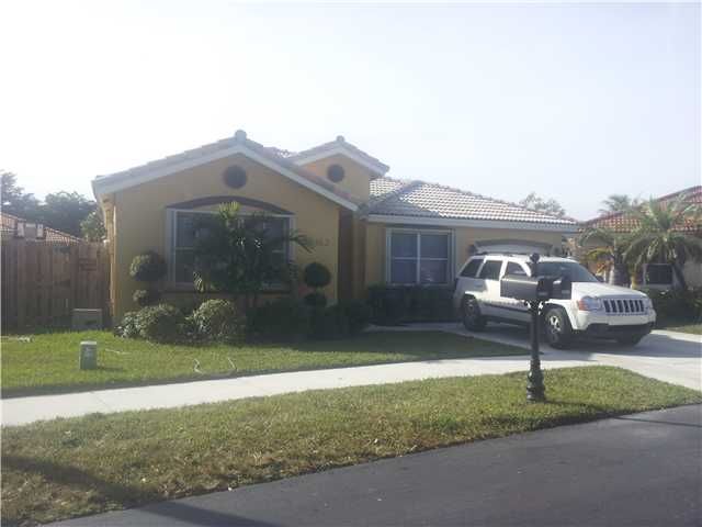 16362 SW 82 TE, Miami, FL 33193