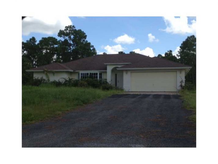 17682 N 84 CT, Loxahatchee, FL 33470