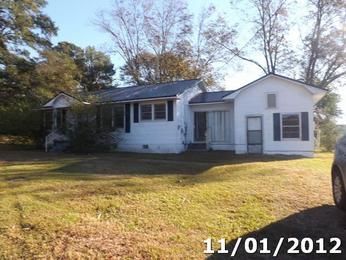 498 4th Street NE, Gordo, AL 35466