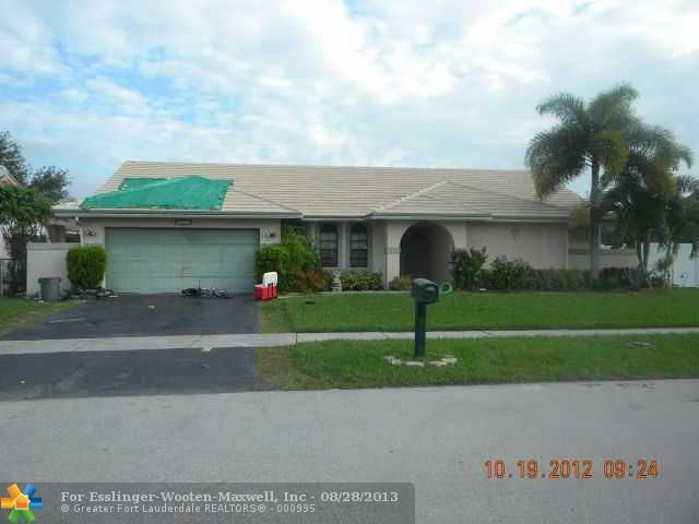 7451 NW 21ST ST, Pompano Beach, FL 33063