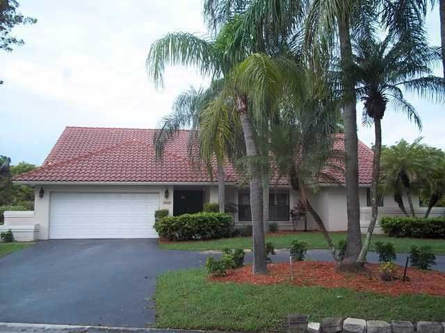 5012 Nw 86th Way, Pompano Beach, FL 33067