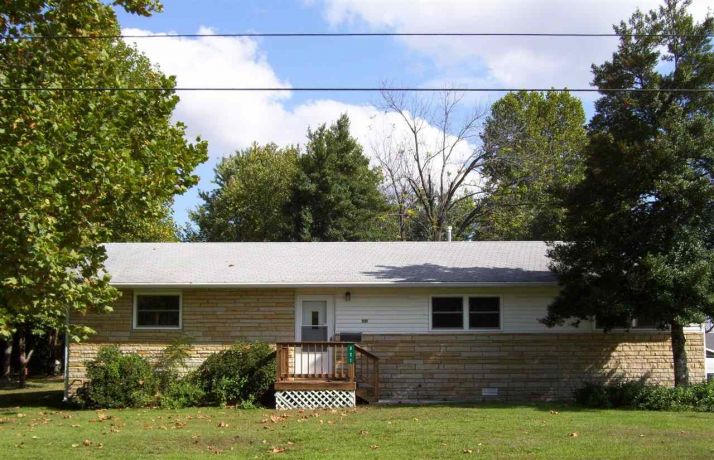 321 N Howard Street, Mountain Home, AR 72653