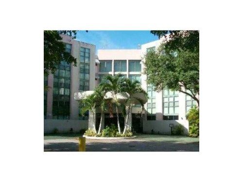 11800 SW 18 ST # 322-4, Miami, FL 33175