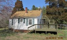 595 Southside Lane Dunnsville, VA 22454