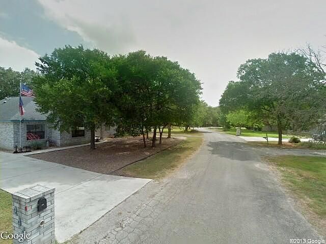 Lone Oak St, Seguin, TX 78155