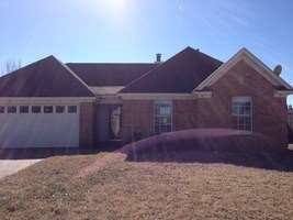 20 Oaklake Cv, Oakland, TN 38060