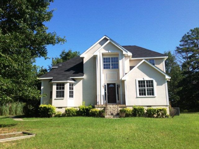 139 Country Oaks Dr, Macon, GA 31220