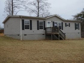 19 Sheppards Dr, Farmville, VA 23901