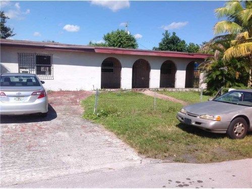 3871 NW 177 ST, Miami, FL 33169