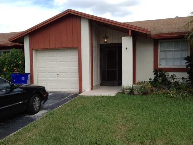 300 LAKEWOOD CR # C, Pompano Beach, FL 33063