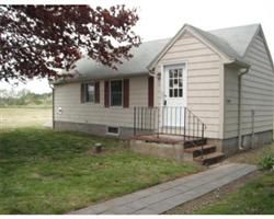 1291 Main St, Acushnet, MA 02743