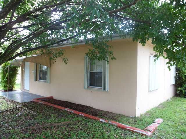 1589 NW 122 ST, Miami, FL 33167