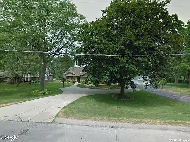 W Edgerton Ave, Hales Corners, WI 53130