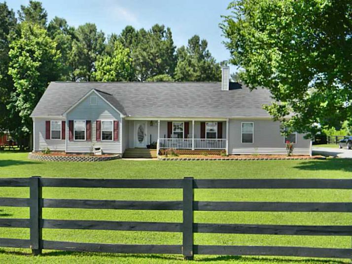 212 Hendricks Road, Rydal, GA 30171