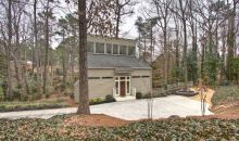 2391 Riverglenn Circle Atlanta, GA 30338