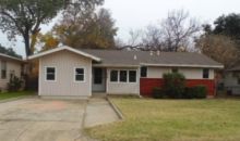 316 Anderson Dr Hurst, TX 76053