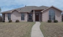 2525 Copperfield Ln Lancaster, TX 75146