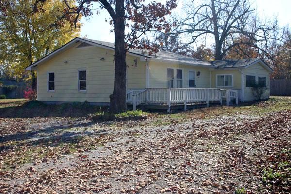 60 Bogart Lane Ln, Mountain Home, AR 72653