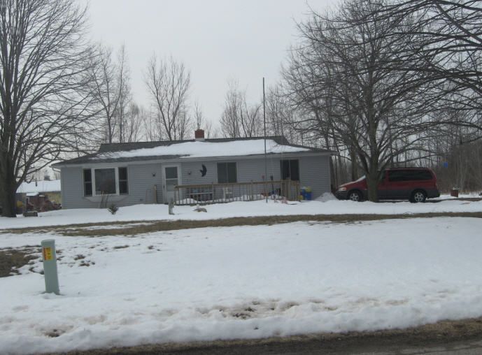 W1371 Government Rd., Seymour, WI 54165