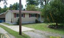 850 Klempp Dr Holly, MI 48442