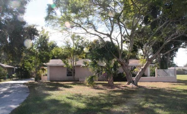 128 2nd Street, Nokomis, FL 34275