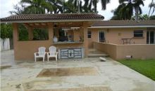 11005 SW 77 AV Miami, FL 33156