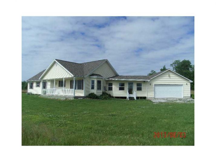 10549 W Co Rd 1300 S, Westport, IN 47283