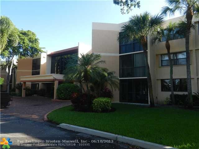 16401 GOLF CLUB RD # 302, Fort Lauderdale, FL 33326