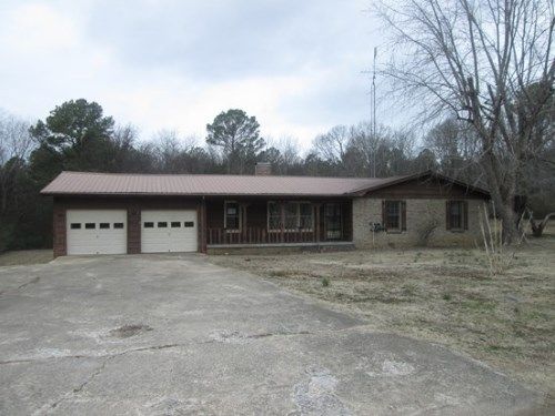 215 Holland Drive, Russellville, AL 35654