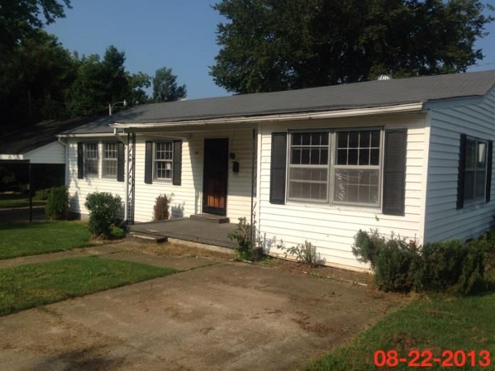 919 Clark Ave, Humboldt, TN 38343