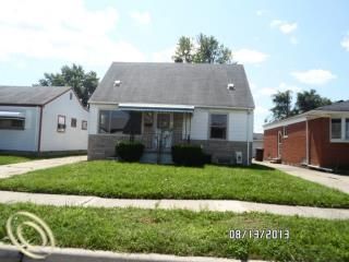 28813 Beechwood St, Garden City, MI 48135