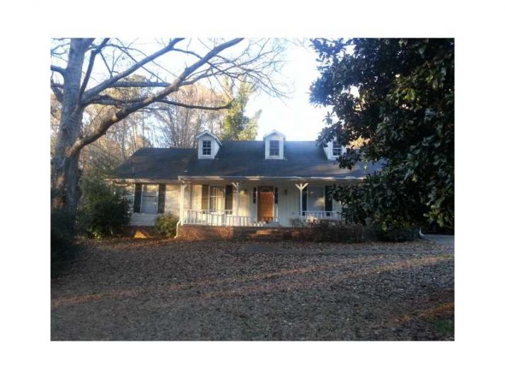 5000 Womack Avenue, Acworth, GA 30101