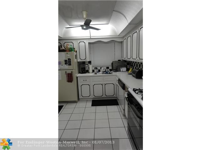 5890 NW 17th Pl # A201, Fort Lauderdale, FL 33313