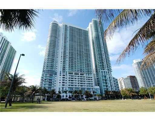 1800 BAYSHORE DR # 3402, Miami, FL 33132