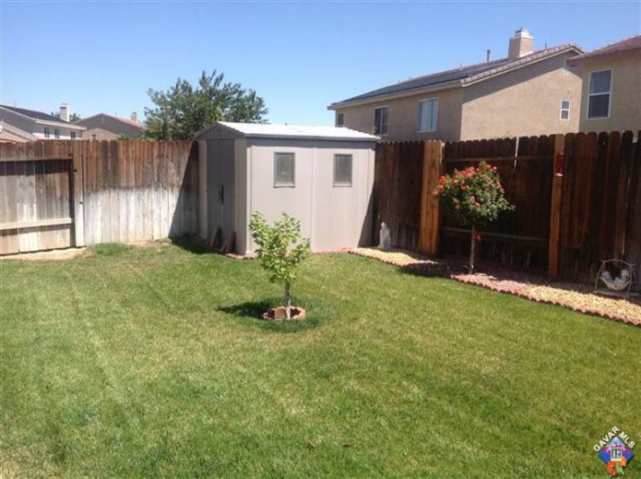 2132 Knollwood, Rosamond, CA 93560