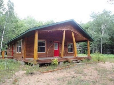 2 Sleeping Bear Dr, Munising, MI 49862