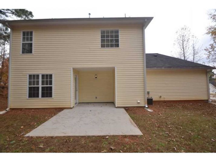 204 Revolutionary Drive, Hampton, GA 30228