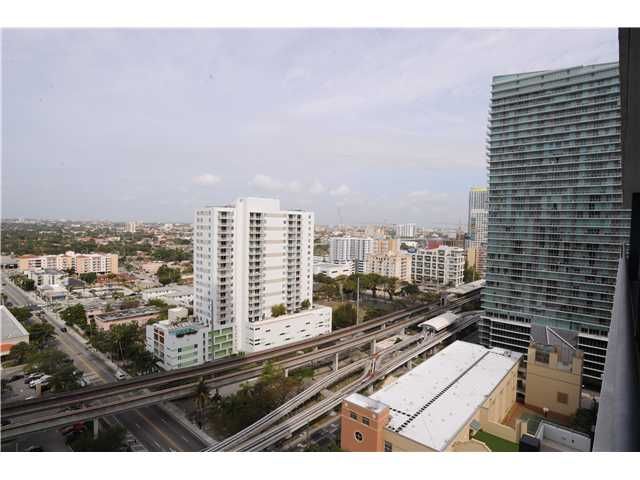 60 SW 13 ST # 1615, Miami, FL 33130